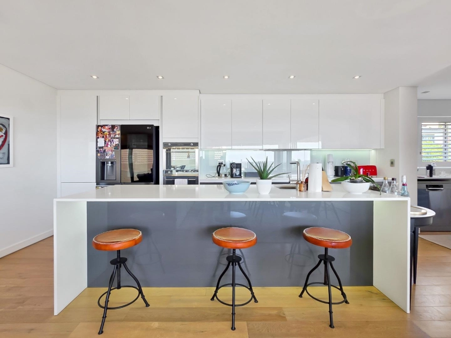 3 Bedroom Property for Sale in Bantry Bay Western Cape